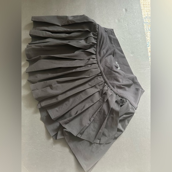 Offline by Aerie Skort - Picture 4 of 5